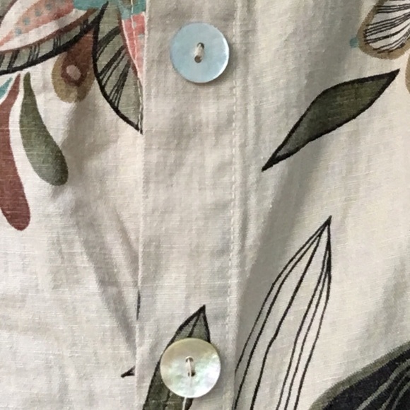 VINTAGE cropped button up - Picture 3 of 3